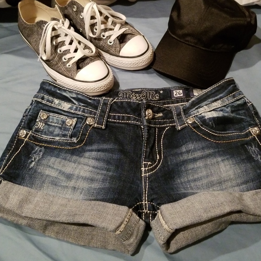 Miss Me shorts 26